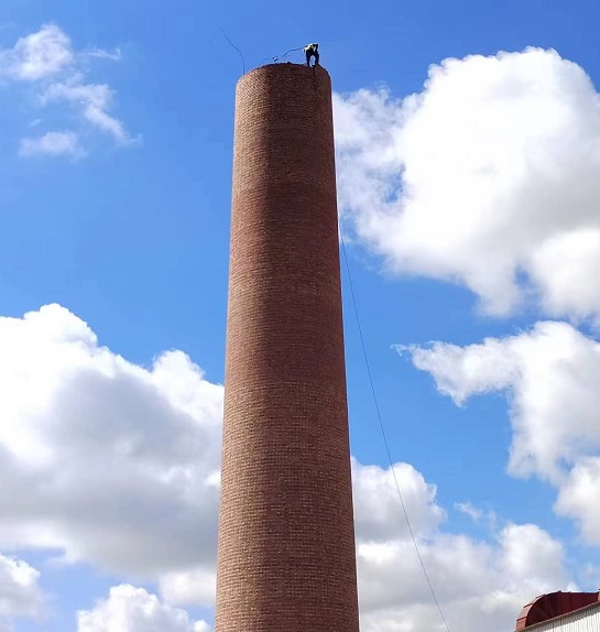 拆除煙囪公司:綠色服務(wù),守護藍天,我們在行動